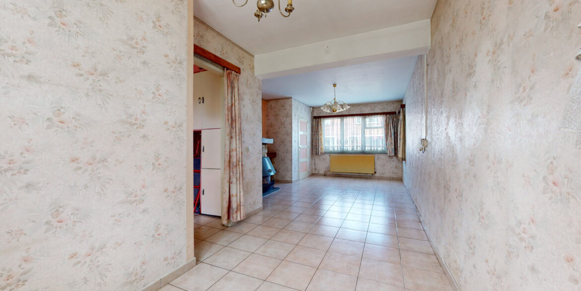 Manage-Maison-En-Vente-Par-Bureau-Rosa-07242023_124455