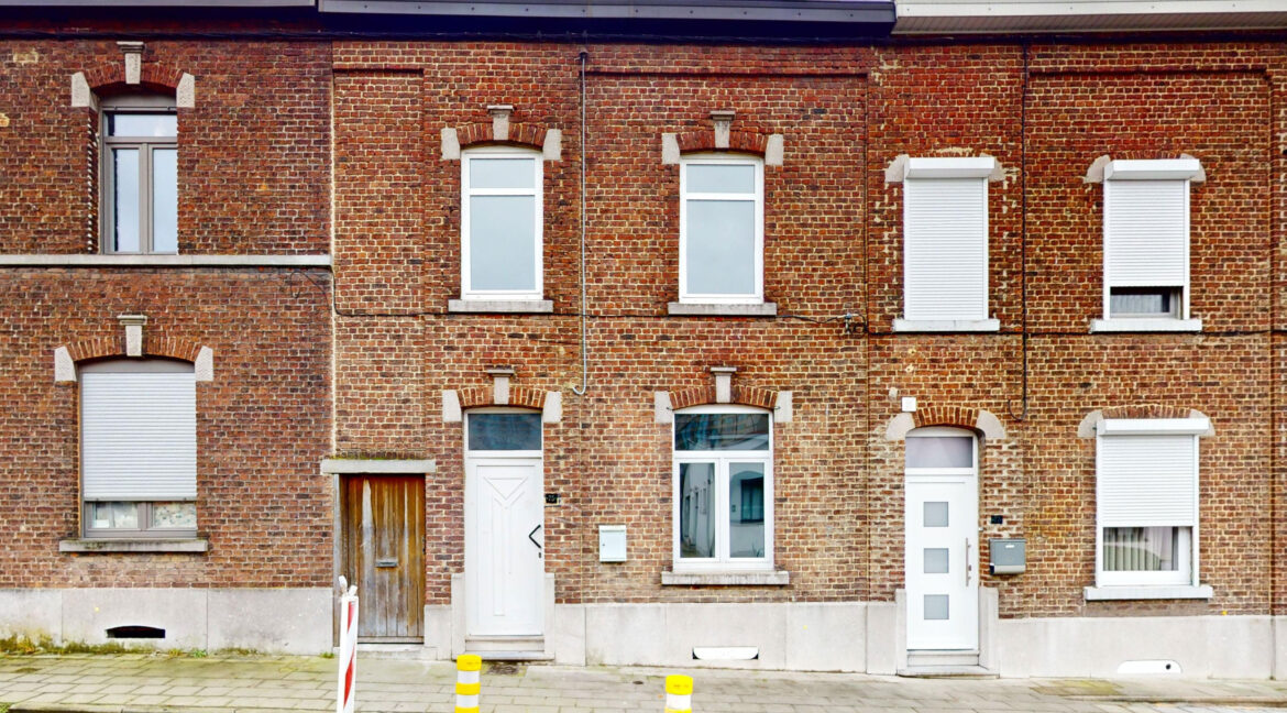 La-Louviere-Maison-en-vente-par-Bureau-Rosa-01272025_183133