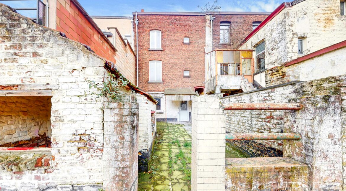 La-Louviere-Maison-en-vente-par-Bureau-Rosa-01272025_183408