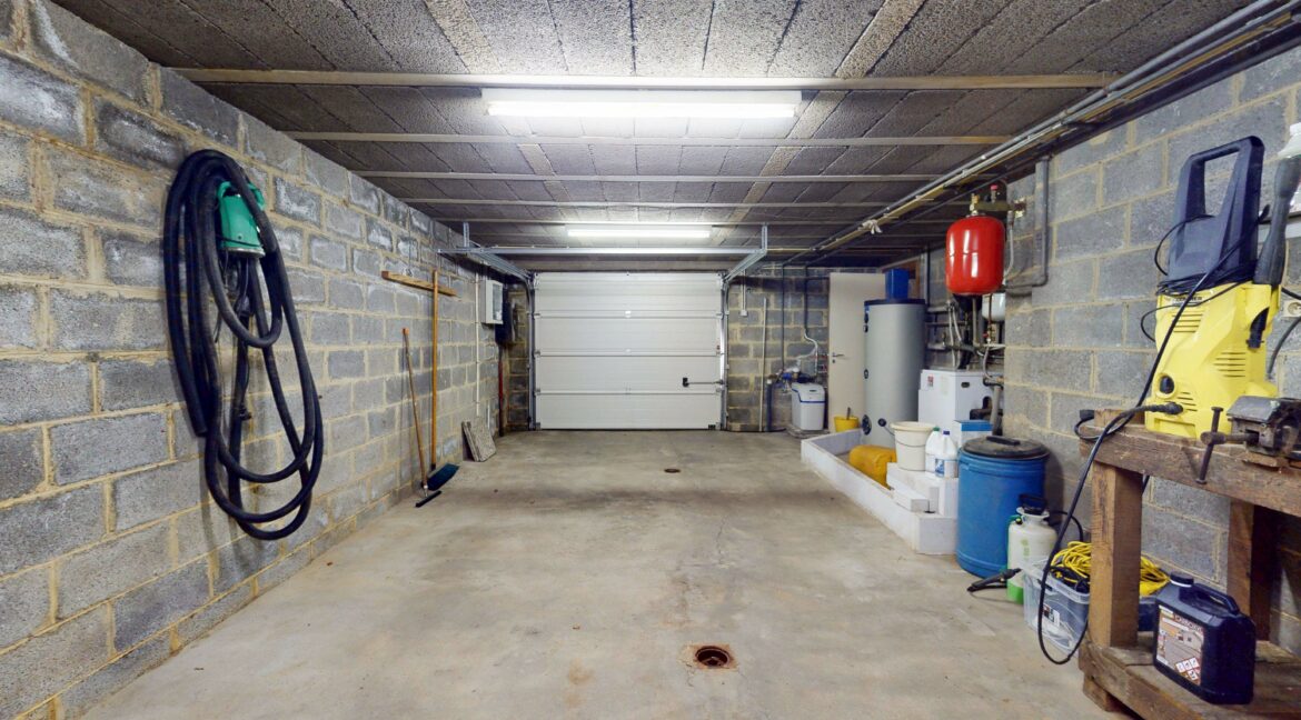 Nivelles-09232025_192903