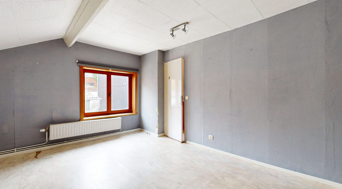 Manage-Maison-en-vente-par-Bureau-Rosa-10072025_202835