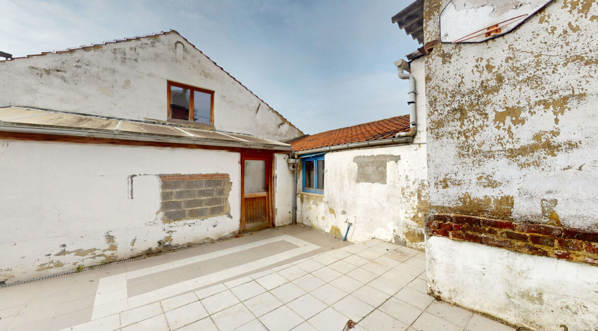 Manage-Maison-en-vente-par-Bureau-Rosa-10072025_203007