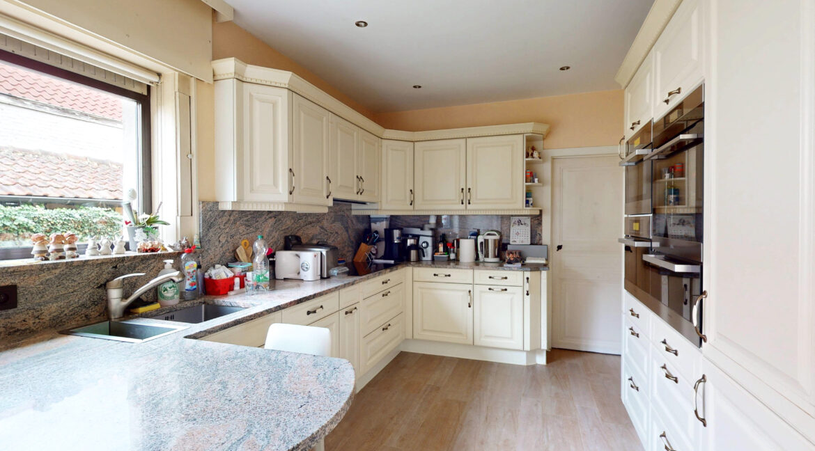 Houdeng-10232025_150904