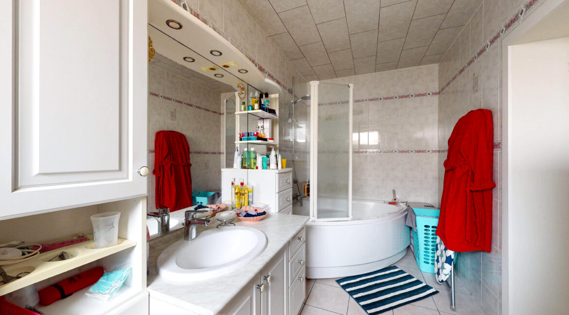 Houdeng-10232025_150942