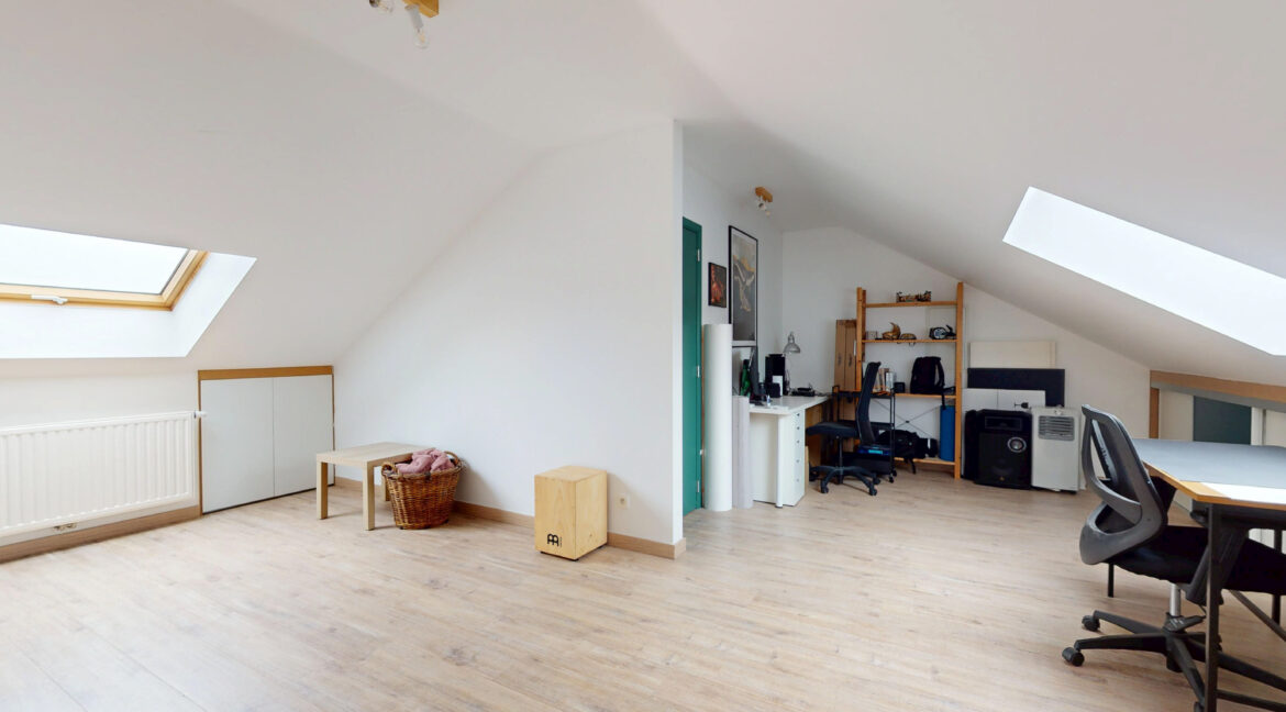 La-Louviere-Maison-en-vente-par-Bureau-Rosa-02052026_130258