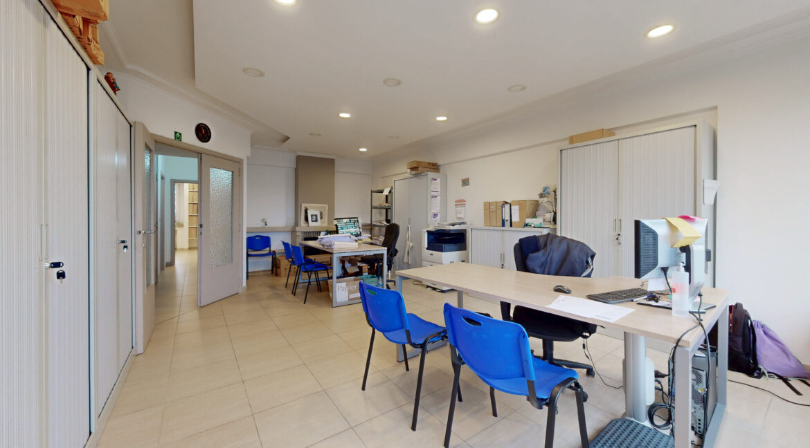 Saint-Gilles-Appartement-Bureau-en-vente-par-Bureau-Rosa-01302026_135321 (1)